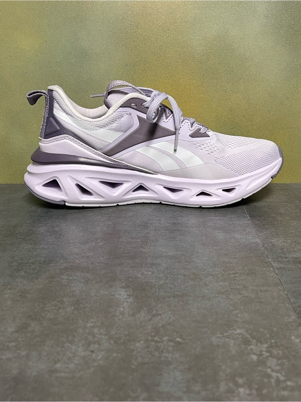Reebok Soleus Run Women's Purple/White Narrow Sneakers Size 8 - Picture 13 of 16